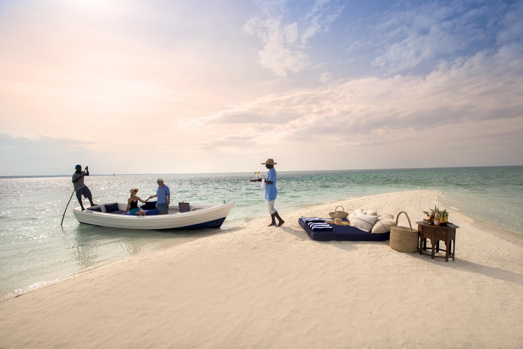 Luxury castaway picnic on a private sandbar, Benguerra Island